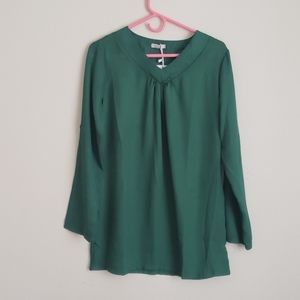 Long sleeve green blouse